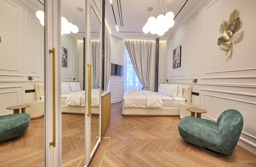 Monastiraki House | Ermou 99 Intelligent Private Suites
