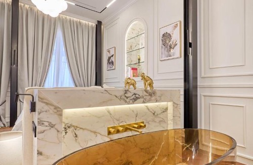 Monastiraki Hotel | Ermou 99 Intelligent Private Suites