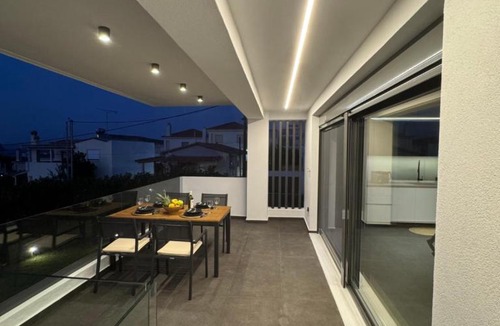 Porto Rafti Apartment | Escape Suites - Sea View