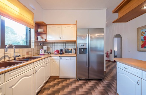 Lavreotiki House | Escape to Sounio Cape