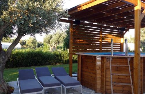 Marathon House | esperides holidays