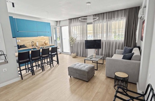 Thessaloniki City Centre Apartment | Estia Premium Apartments - Valouritou 52 Sqm2 Apartment