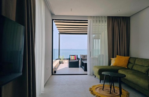 Sarande Apartment | Eternity by the Ionian