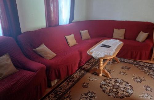 Zabljak Ski Chalet | Ethno Cottage Momo Tepca