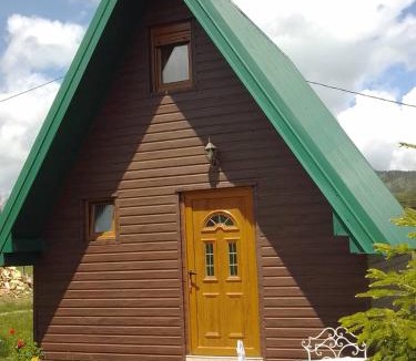 Zabljak Ski Chalet | Etno Koliba Nikoleta
