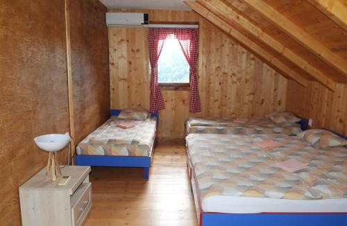 Mojkovac Ski Chalet | Etno selo ŽURIĆ