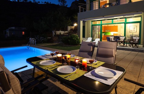 Kontos Villa | Eucalyptus Villa. Amazing views from an infinity pool