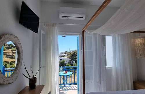 Apollonia House | Eutuxia Rooms & Studios