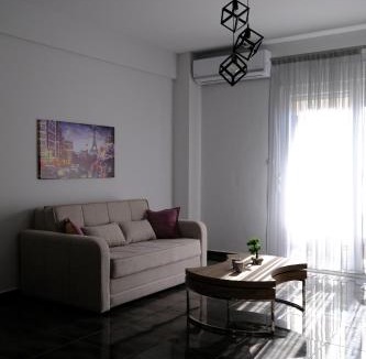 Drama Apartment | Eva House 1