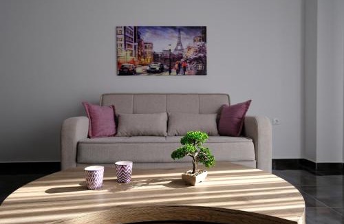 Drama Apartment | Eva House 1