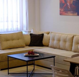 Drama Apartment | Eva House 2