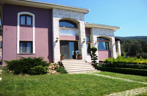 Volos Villa | Eva's Luxury Villa