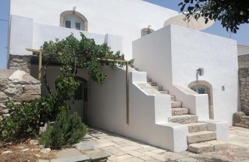 Kithira Villa | Evgenia's Traditional House