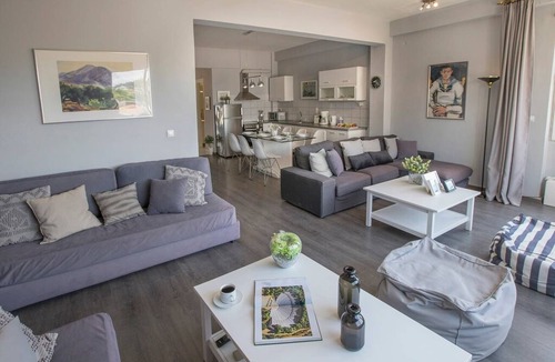 Monastiraki Apartment | Exceptional Acropolis View - Top Location