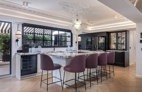 Neapoli Apartment | Exclusive Serviced Penthouse in Kolonaki