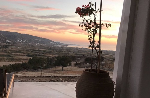 Vivlos Villa | Exclusive Villa Shangri-La sleeps 12