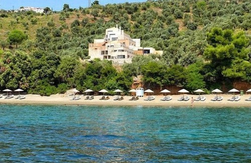 Vassilias Villa | Executive Skiathos Villa | 3 Bedrooms | Villa King Phillip | Sea Views |.
