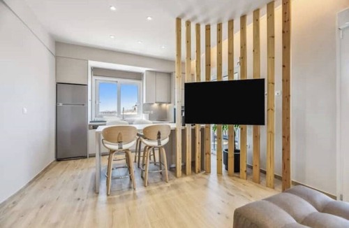 Metaxourgio Apartment | Experience Elegant City Living