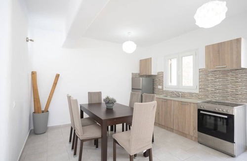 Plintri Apartment | Experience Mykonos Ruby Paradise with Shared Pool