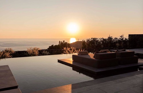 Oia Villa | Exquisite Santorini Villa | Villa Selene | 5 Bedrooms | Private Pool