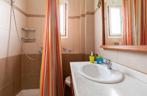 Agia Anna Apartment | Family 2-Bedroom Apartment