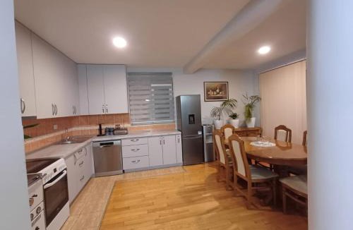 Burtaisi Apartment | Family apartment-DiLorena