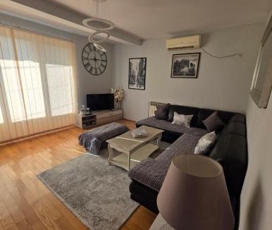 Burtaisi Apartment | Family apartment-DiLorena