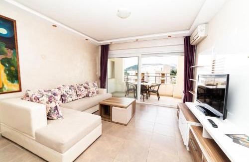 Rafajlovici Apartment | Family Apartments Rafailovici
