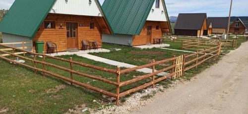Zabljak Ski Chalet | Family Houses Pleme