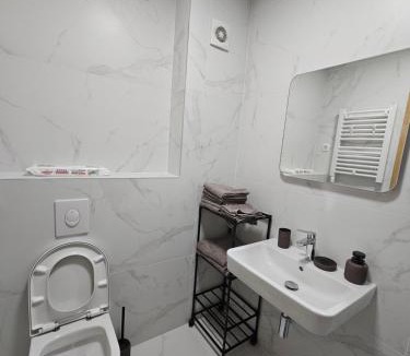 Podgorica Apartment | Family Residence Tološi