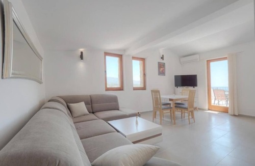 Podostrog Apartment | Family Retreat Bozovic