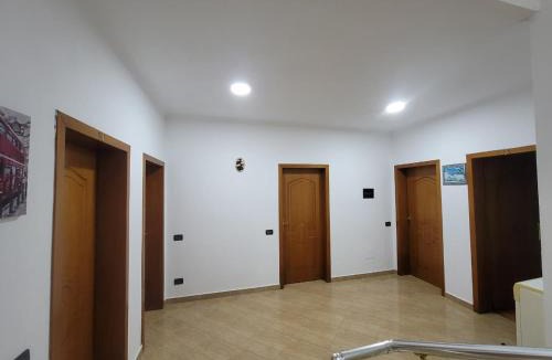 Shkembi i Kavajes Apartment | Family Villa with view