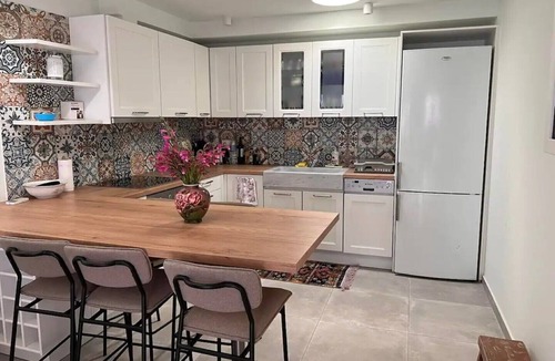 Pythagorio House | Fancy 4-bedroom family summer house in Pythagoreio.
