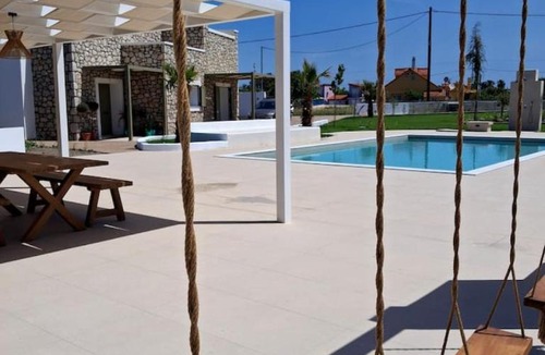 Fanes House | Fanes Breeze Lodges - Lodge Jasmin