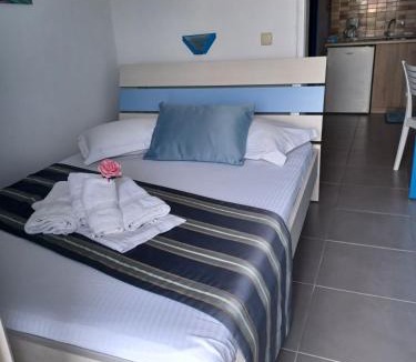 Nea Fokaia Apartment | Fani Liakou