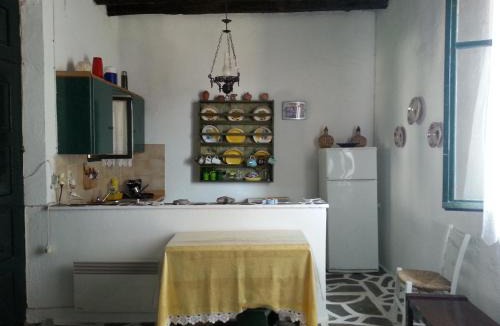Folegandros Town House | Fanivevisgarden
