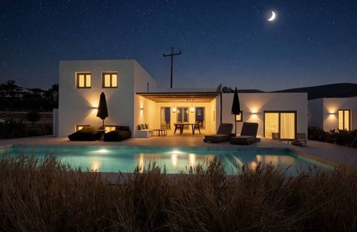 Aliki Villa | Faragas Hill Oasis Villa