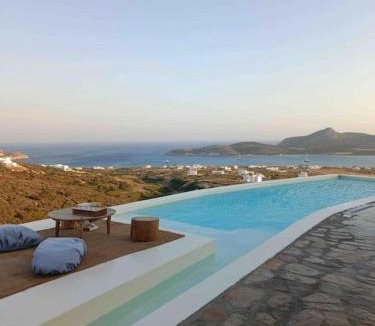 Antiparos House | Farangi House with Private Pool