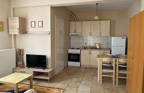 Maniakoi Apartment | Feels like home