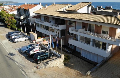 Mola Kalyva Apartment | Fenix Apartments