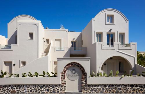 Oia Hotel | Fileria Suites