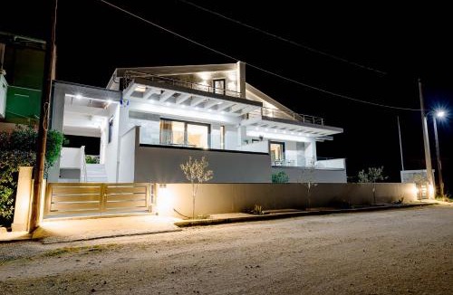 Nea Iraklitsa Villa | Filos Suites