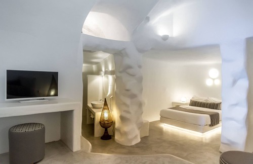 Oia Hotel | Filotera Suites