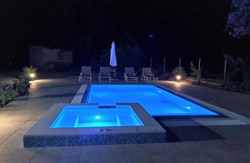 Filerimos Apartment | Fiore di Rodi - Private Pool, Jacuzzi and Barbecue