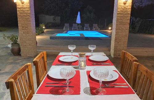Filerimos Apartment | Fiore di Rodi - Private Pool, Jacuzzi and Barbecue