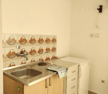 Rafajlovici Apartment | Fisherman House Apartments