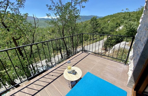 Grahovo Cabin | FitCamp Montenegro Co-living