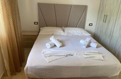 Sarande House | Flora’s place