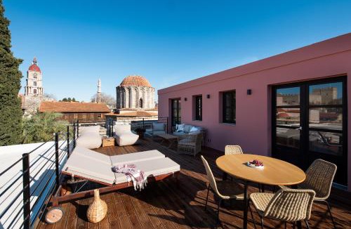 Rhodes Old Town Apartment | Fluvian Terrace