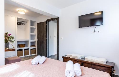 Skopelos Apartment | Folia apartment